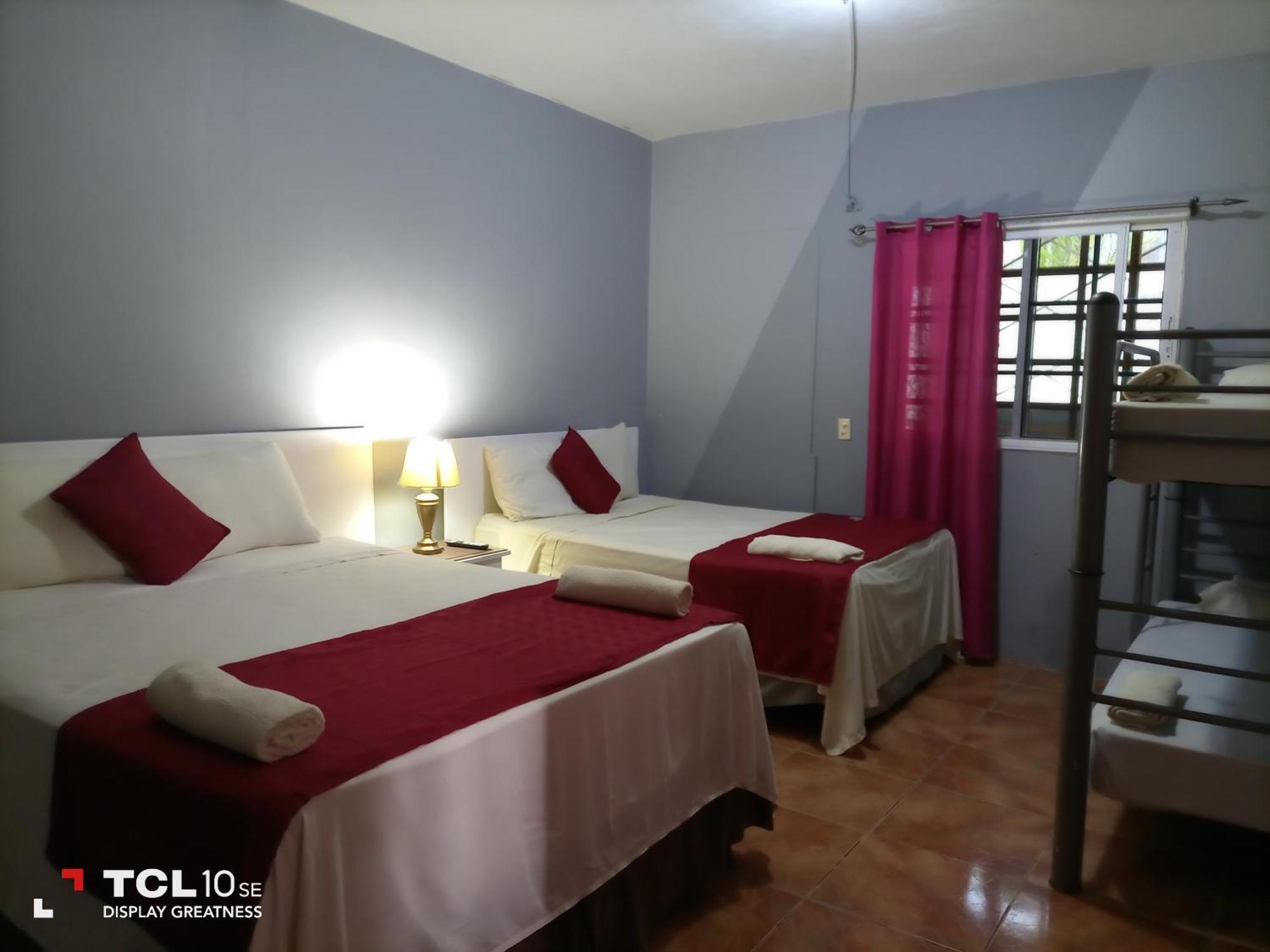 Hostal Vista Del Mar Trujillo Dış mekan fotoğraf