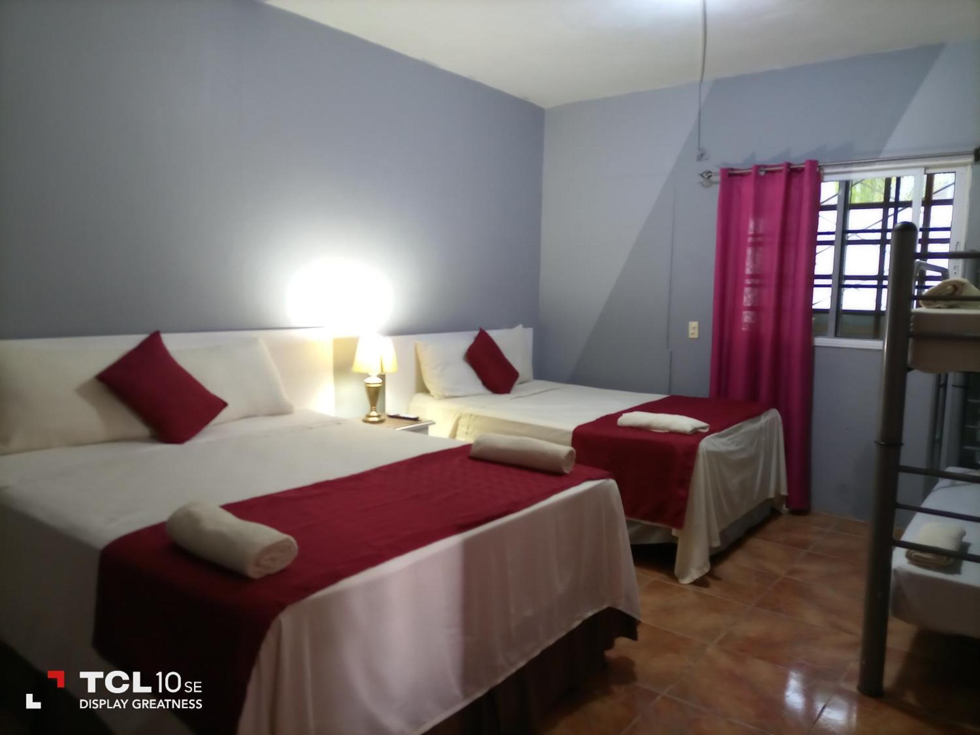 Hostal Vista Del Mar Trujillo Dış mekan fotoğraf